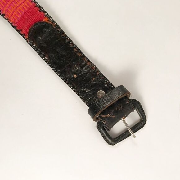 Vintage 90's Black belt with Colorful Pattern - Picture 4 of 8